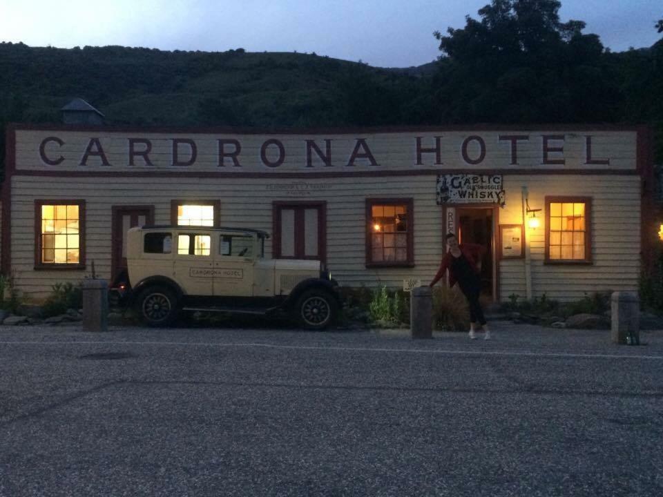 Cardrona Alpine Chalet Hotel Exterior photo
